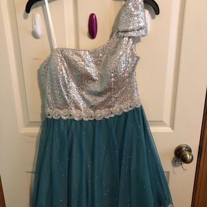 Jodi Kristopher one shoulder dress